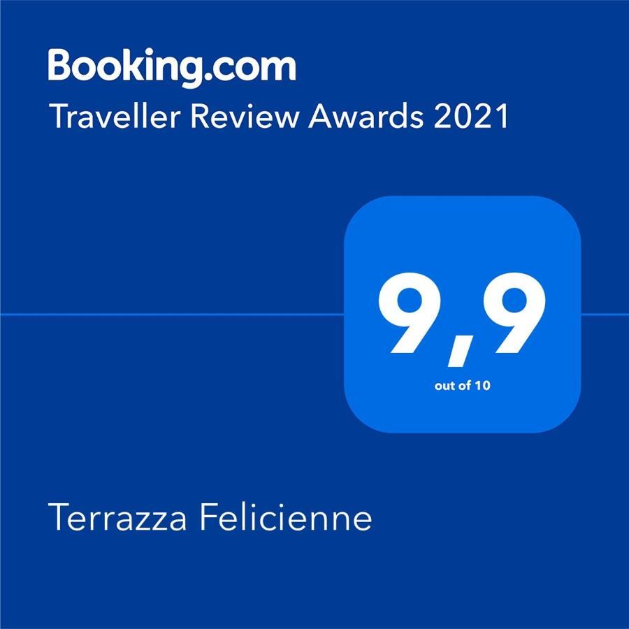ソレントTerrazza Felicienneアパートメント エクステリア 写真