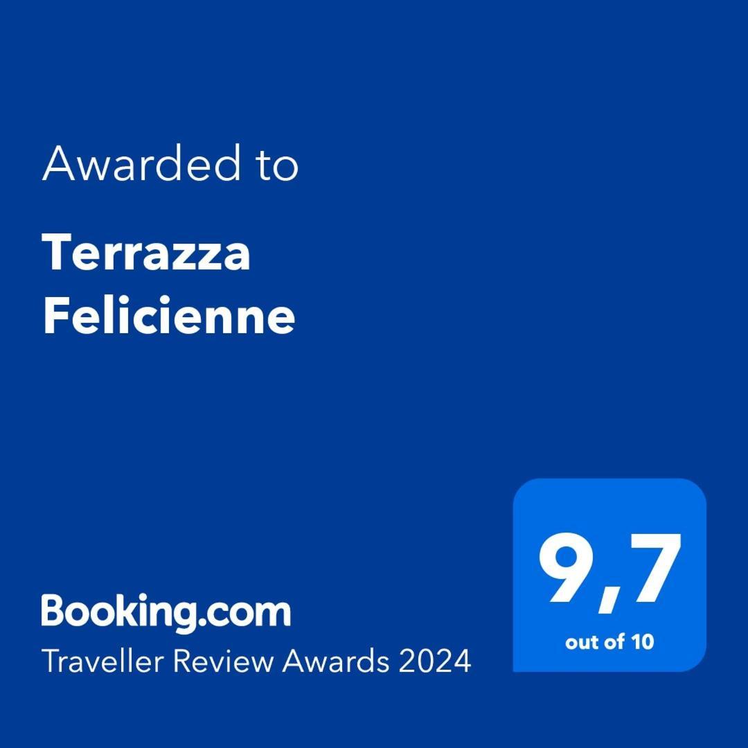 ソレントTerrazza Felicienneアパートメント エクステリア 写真